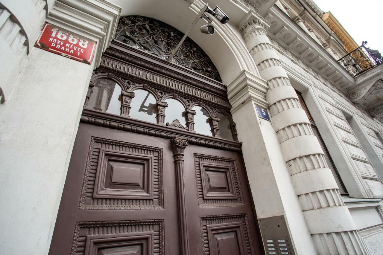 Open Gate Apartment Prague Exterior photo
