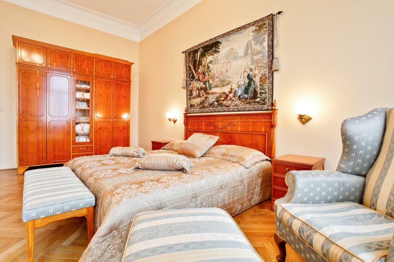 Open Gate Apartment Prague Exterior photo